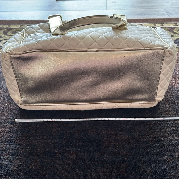 Betsey Johnson Duffel Bag 💼 - Picture 13 of 16